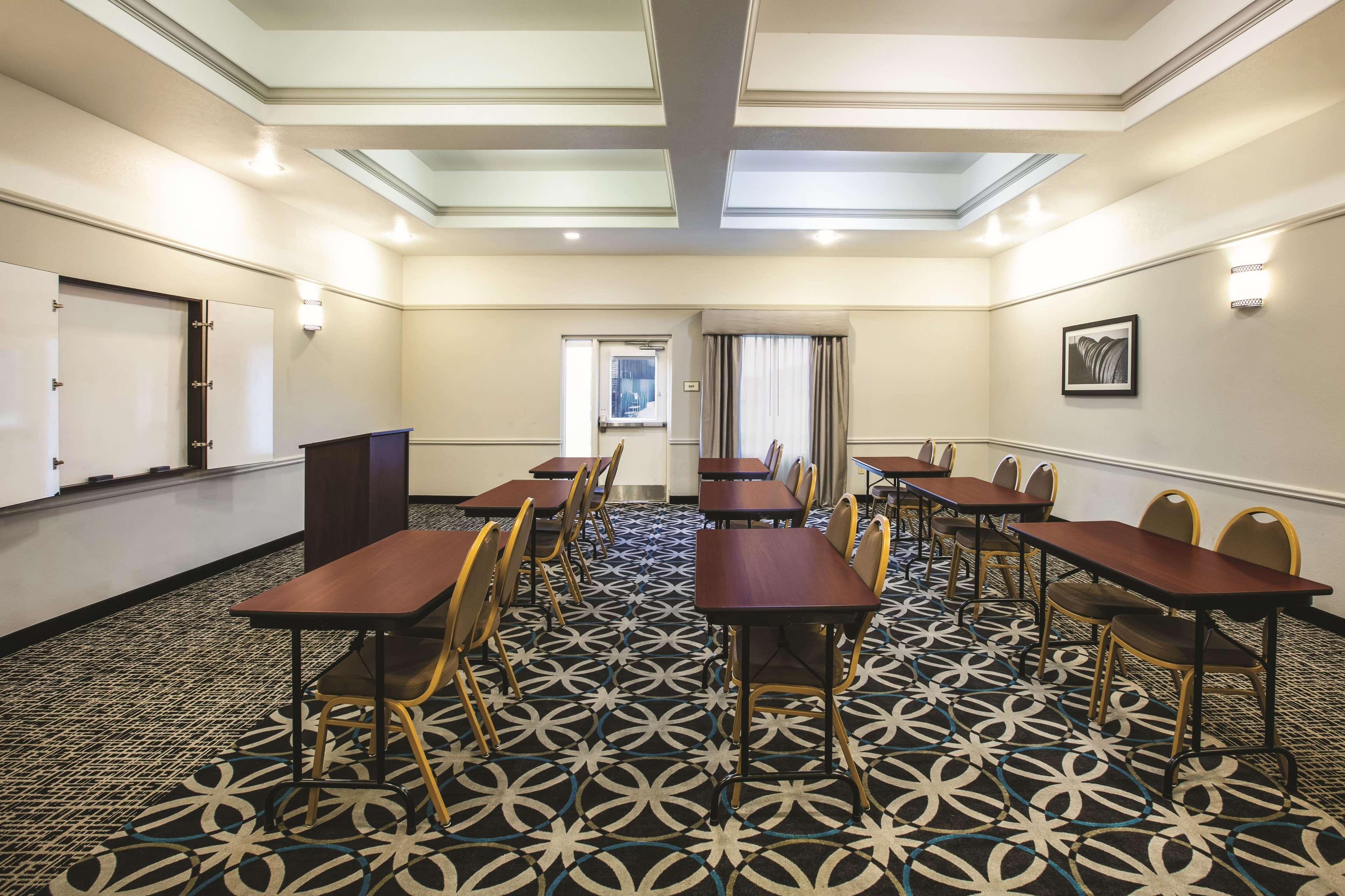 La Quinta By Wyndham 3*